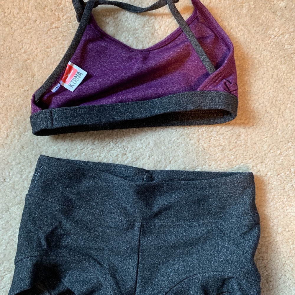 Dance set plum and charcoal